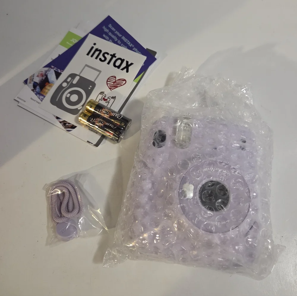 Fujifilm Instax Mini 11 Lilac Purple Instant Camera